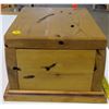Image 6 : Hand-Crafted Wooden Box - 13x10x7