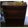 Image 1 : Bookshelf - 24x32x8
