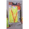 Image 4 : 4 Medium High Visibility Vests