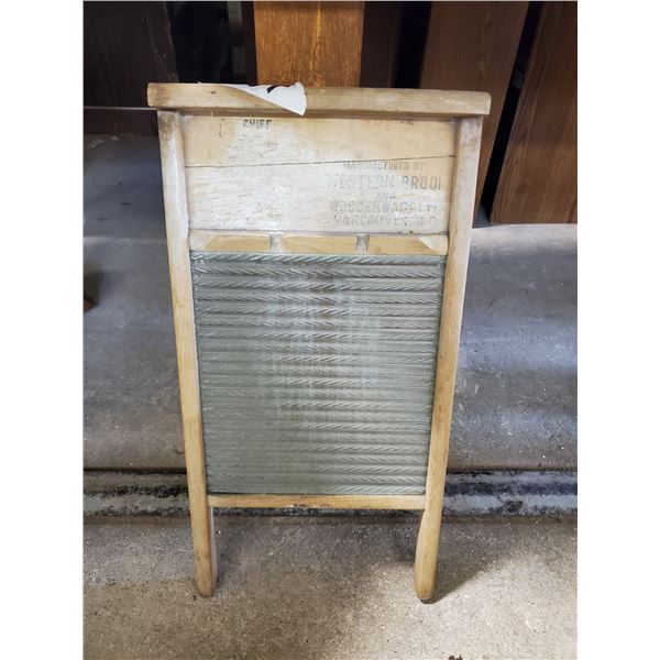glass washboard