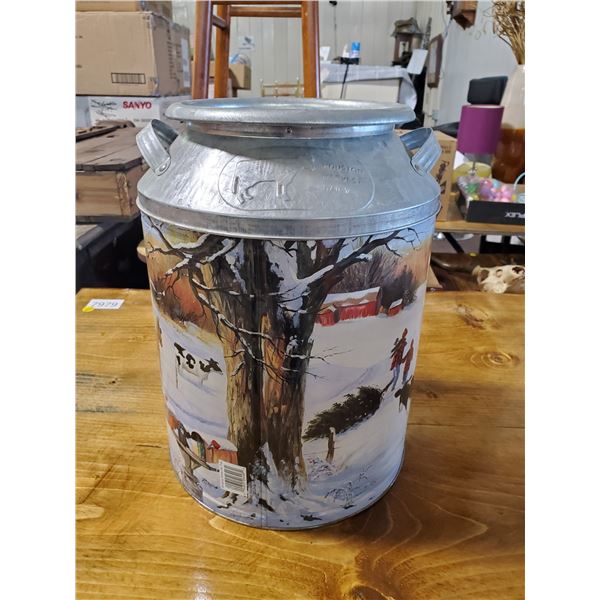 cream can popcorn tin & 2 christmas plates