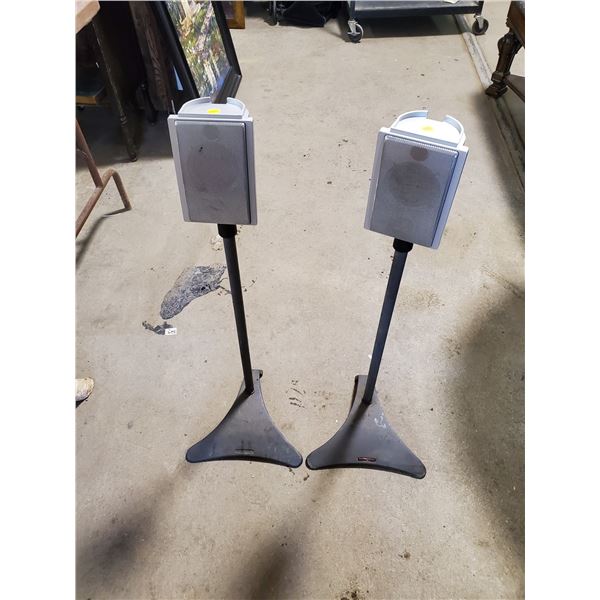 2 speakers on stands
