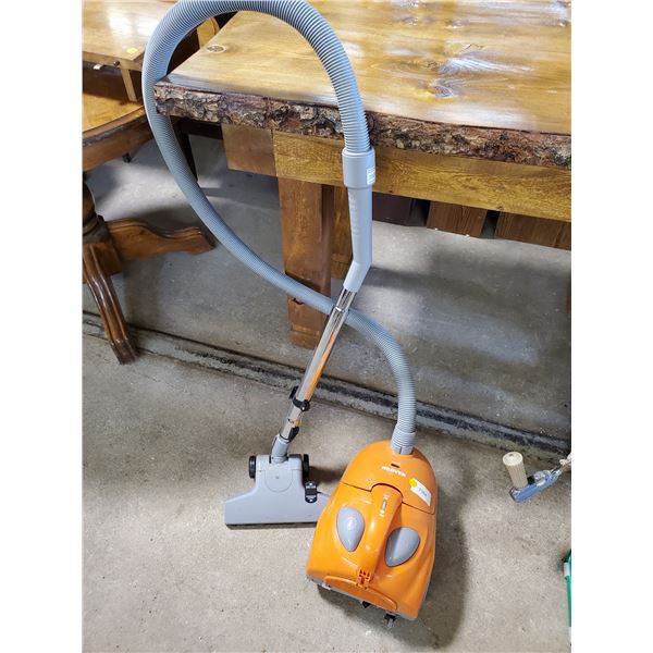 hoover bag vacuum