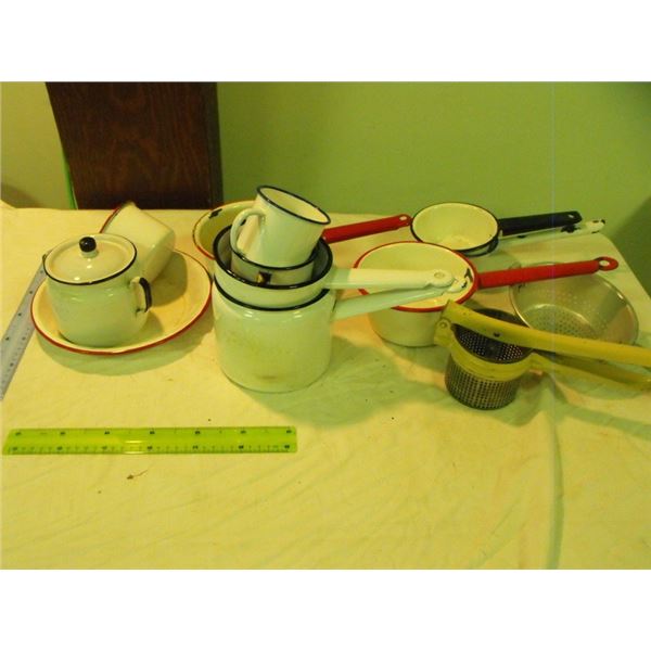 Box of enamelware