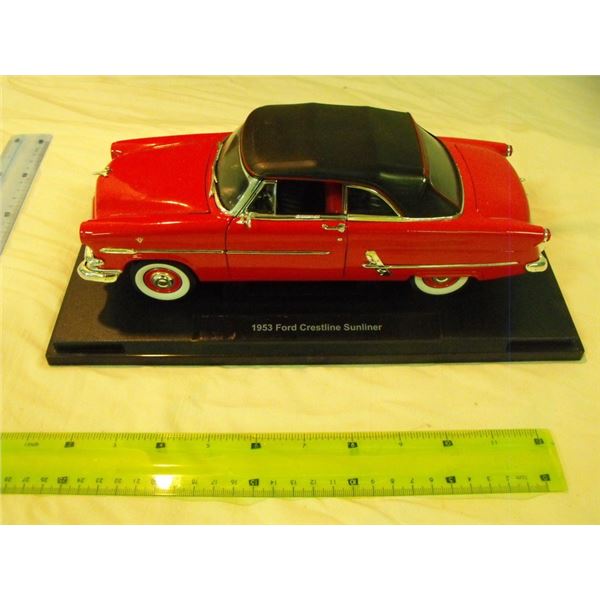 1953 Ford crestline Sunliner model - has box