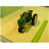 Image 2 : John Deere 70 1/16 ERTL tractor - has box