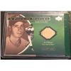 Image 1 : JOE DIMAGGIO 2001 UPPER DECK OVATION A PIECE OF HISTORY GAME USED BAT