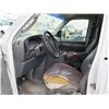 Image 8 : Ford 2004 E450 Super Duty Dually Truck w/ 14' Marathon Box Bed  167,775 Miles (Runs & Drives - See V