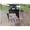 Image 2 : CAT Machine 5 Claw Grapple Bucket Attachment GP-HOE 219-3382 (Seller reports that this has not been 
