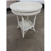 Image 3 : Wicker Settee 64"W 29"H 24" & Wicker Table