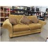 Image 1 : Couch w Extra Cushions