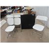 Image 1 : 4 Folding Chairs  & Folding Card Table