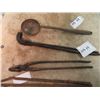 Image 2 : 8 Forge Tools, Tongs & Dippers