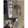 Image 2 : 2 Pipe Benders, Large Drill Bits, Power Chainsaw Sharpener, Dremel Stand & Wedge
