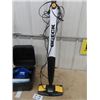 Image 2 : Simoniz Car Polisher, & Oreck Steam Floor Cleaner