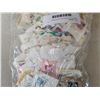 Image 13 : 3 BAGS OF CANADA AND USA STAMPS
