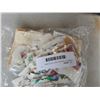 Image 14 : 3 BAGS OF CANADA AND USA STAMPS