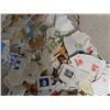 Image 9 : 3 BAGS OF CANADA AND USA STAMPS