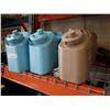 Image 3 : 6 WATER JUGS