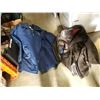 Image 4 : MUSTANG FLOAT JACKET 3XL AND LEATHER JACKET SIZE 46
