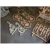 Image 3 : Lot of Cast Iron Decor brackets and garden fencing