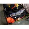 Image 3 : Seat massager and bag of backpacks