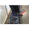 Image 3 : Bissell lift off carpet cleaner