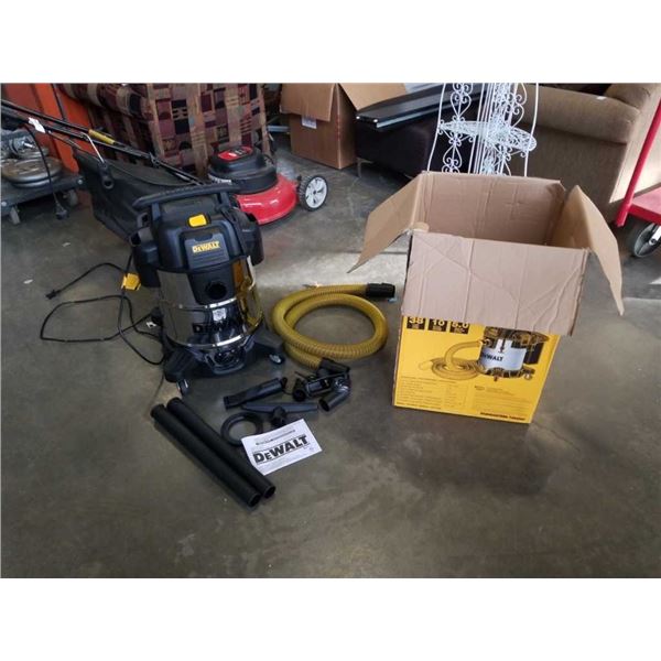 DeWalt 10 gallon Shop-Vac motor runs needs filter and holder