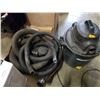 Image 3 : Mastercraft shop vac with box of accessories tested working