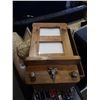 Image 3 : Thomas kinkade jewelry box, flower press and picture shelf
