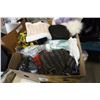 Image 2 : 3 BOXES OF CLOTHING, WALLETS, WINTER ACCESSORIES HATS AND GLOVES