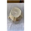 Image 11 : JUG AND BOWL SET