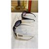 Image 19 : BOX OF SUNGLASSES