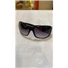 Image 3 : BOX OF SUNGLASSES