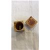 Image 8 : EASTERN GLASS AND BEADED JEWELLERY AND NATIVE BOX W/ CONTENTS