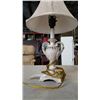 Image 2 : 2 SMALL TABLE LAMPS