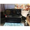 Image 2 : VINTAGE POLAROID PRONTO LAND CAMERA AND VITO AUTOMATIC 1 CAMERA