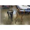 Image 2 : 2 IRON PLANTER STANDS
