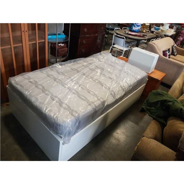 SINGLE SIZE BEAUTY REST FUSHION HYBRID MATTRESS -  FACTORY DEFECTIVE, SLIGHT BULGE ON SIDE, DOES NOT