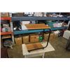 Image 2 : ROLLING DESK AND ROLLING STAND