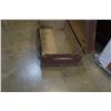 Image 3 : Vintage steamer trunk