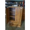 Image 3 : OAK FINISH WARDROBE
