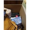 Image 4 : 8 various purses and 7 various ladies wallets