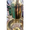 Image 3 : Vintage coffee warmer and pottery vase