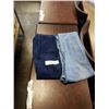 Image 2 : 10 jeans and 5 hoodies including nike