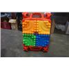 Image 2 : BOX OF MEGA BLOCKS