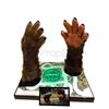 Image 1 : Jumanji Original "Peter" Monkey hands Dsiplay