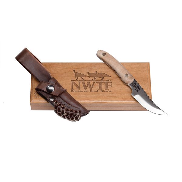 2017 Knife of the Year in Wooden Box