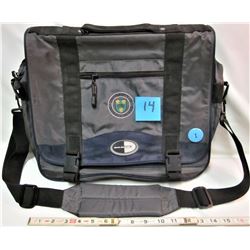 U of S laptop carrying case