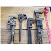 Image 2 : 7 Medium Antique Wrenches